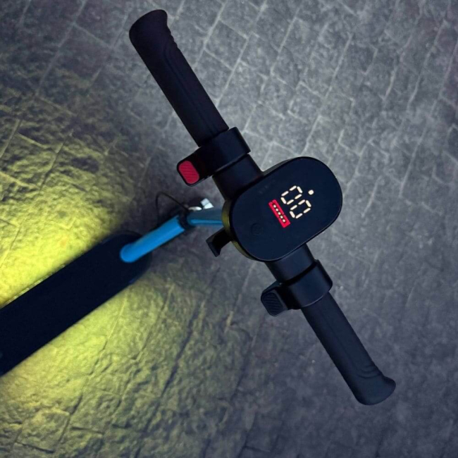 Дитячий електросамокат GIANT ES3 LED Max - Зображення 3